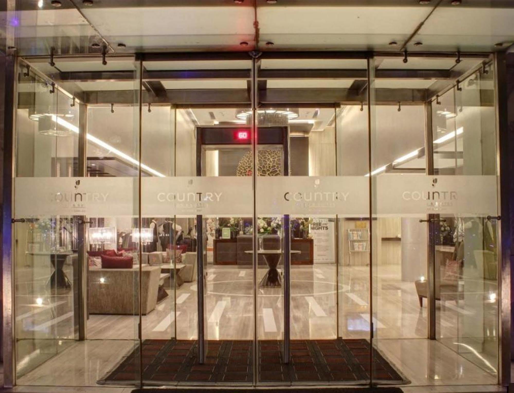 Radisson Hotel Sector 29 Gurugram Гургаон Екстериор снимка